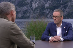 FPÖ-Bundesparteiobmann Herbert Kickl beim ORF-Sommergespräch am 19. August mit Martin Thür.